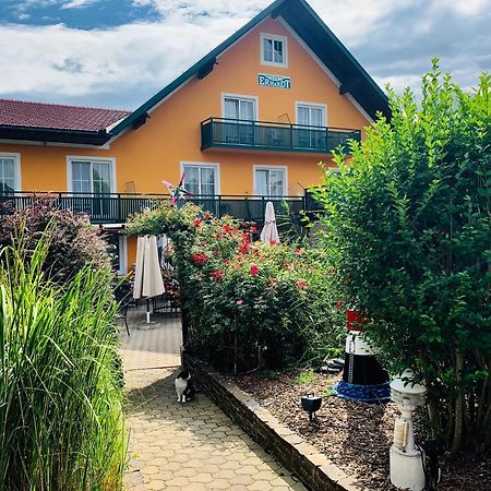 Landhotel Erhardt Bad Waltersdorf Exteriér fotografie