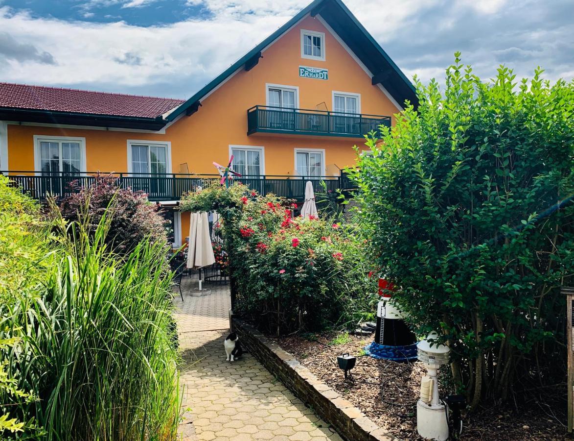 Landhotel Erhardt Bad Waltersdorf Exteriér fotografie